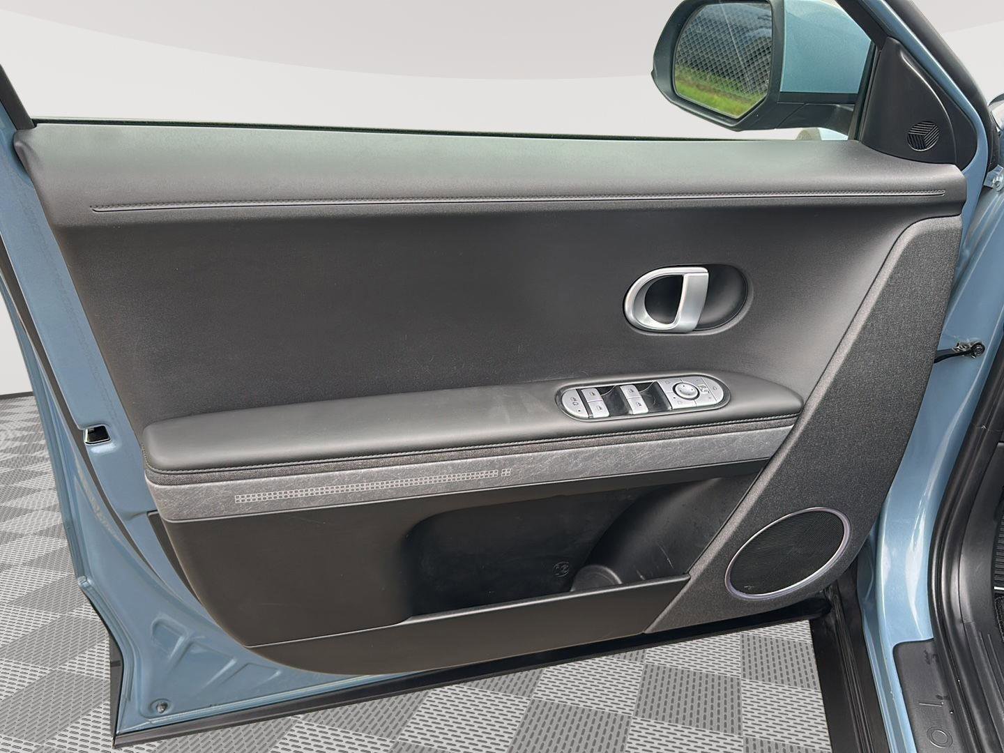 Used 2023 Hyundai Ioniq 5 SEL AWD/4WD image 19