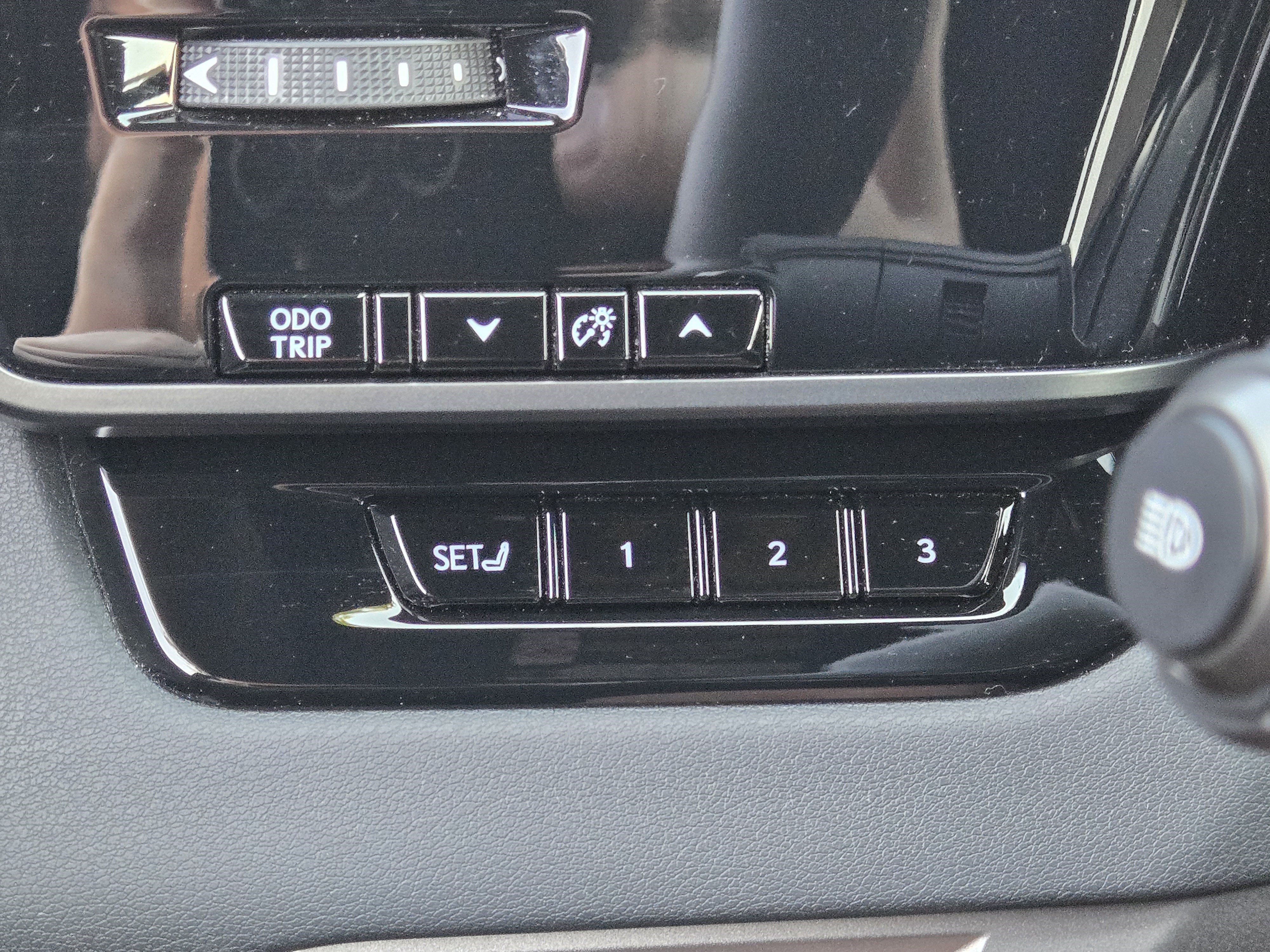 Certified 2026 Lexus RX 350 Premium Plus w/ Accessory Package (Z1) FWD image 14