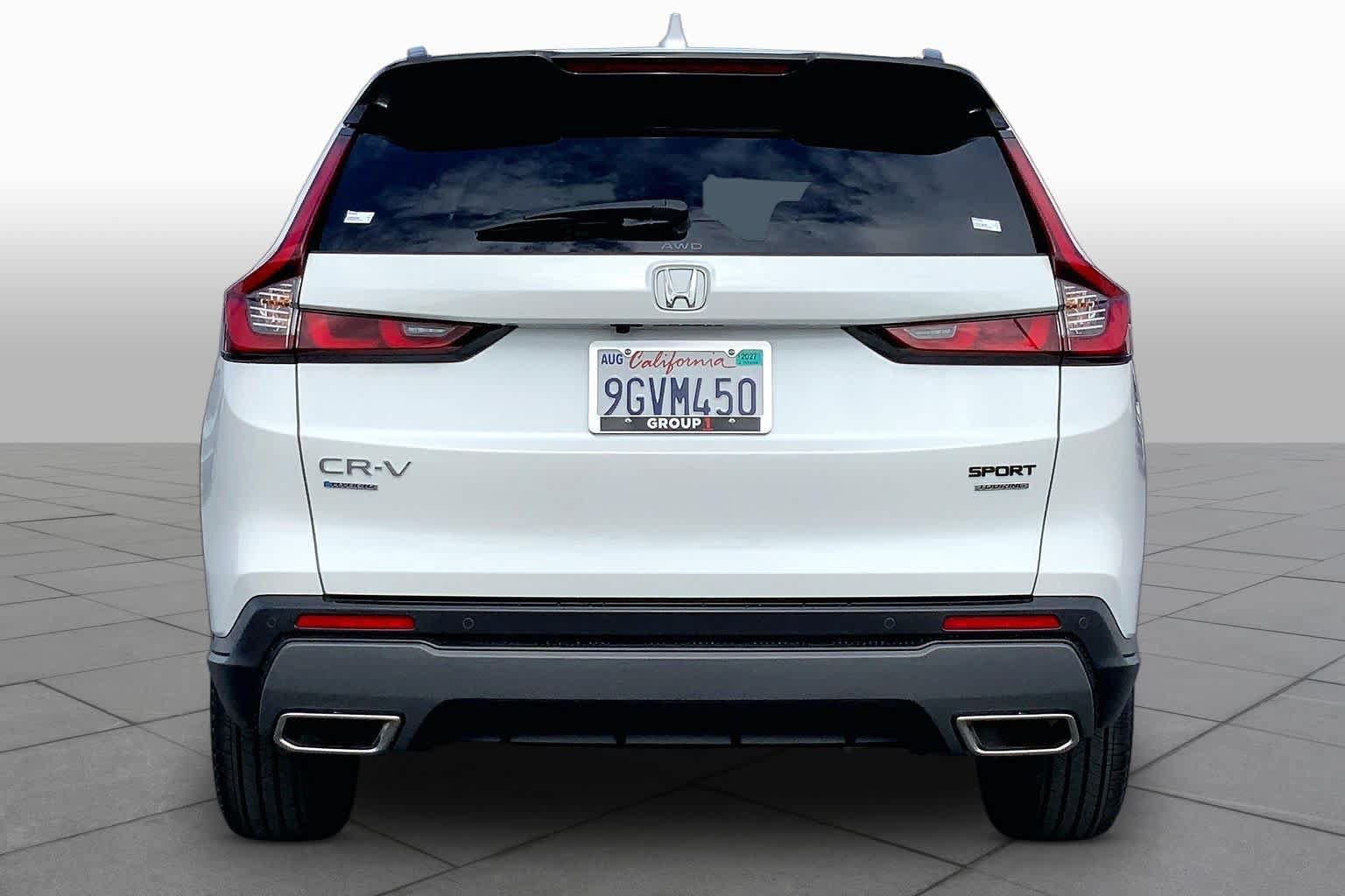 Used 2024 Honda CR-V Sport Touring image 4