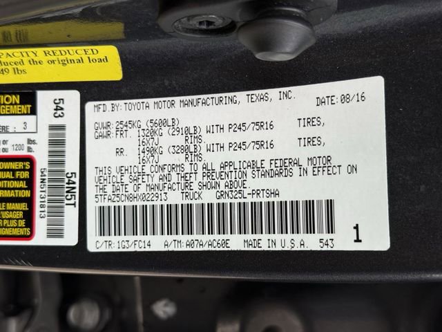 Used 2017 Toyota Tacoma SR5 RWD image 33