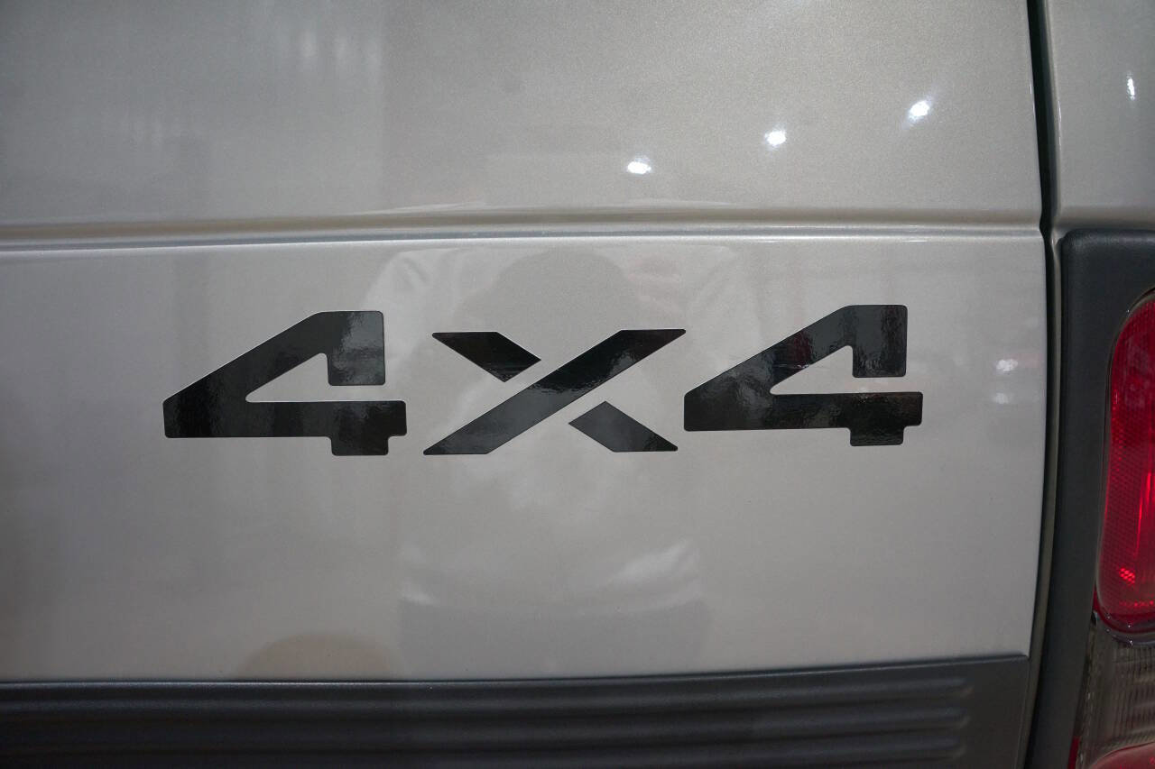 Used 1998 Dodge Ram 2500 Truck 4x4 Quad Cab image 26