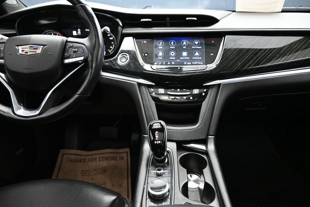 Used 2020 Cadillac XT6 Premium Luxury AWD/4WD image 18