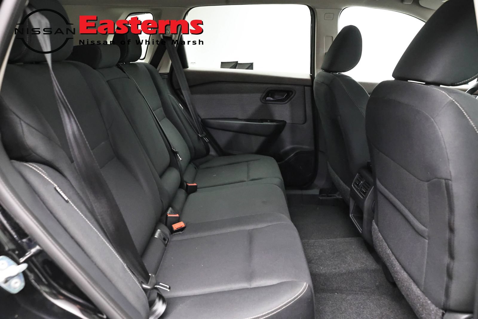Used 2023 Nissan Rogue S AWD/4WD image 23