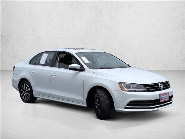 Used 2017 Volkswagen Jetta SE FWD video 3