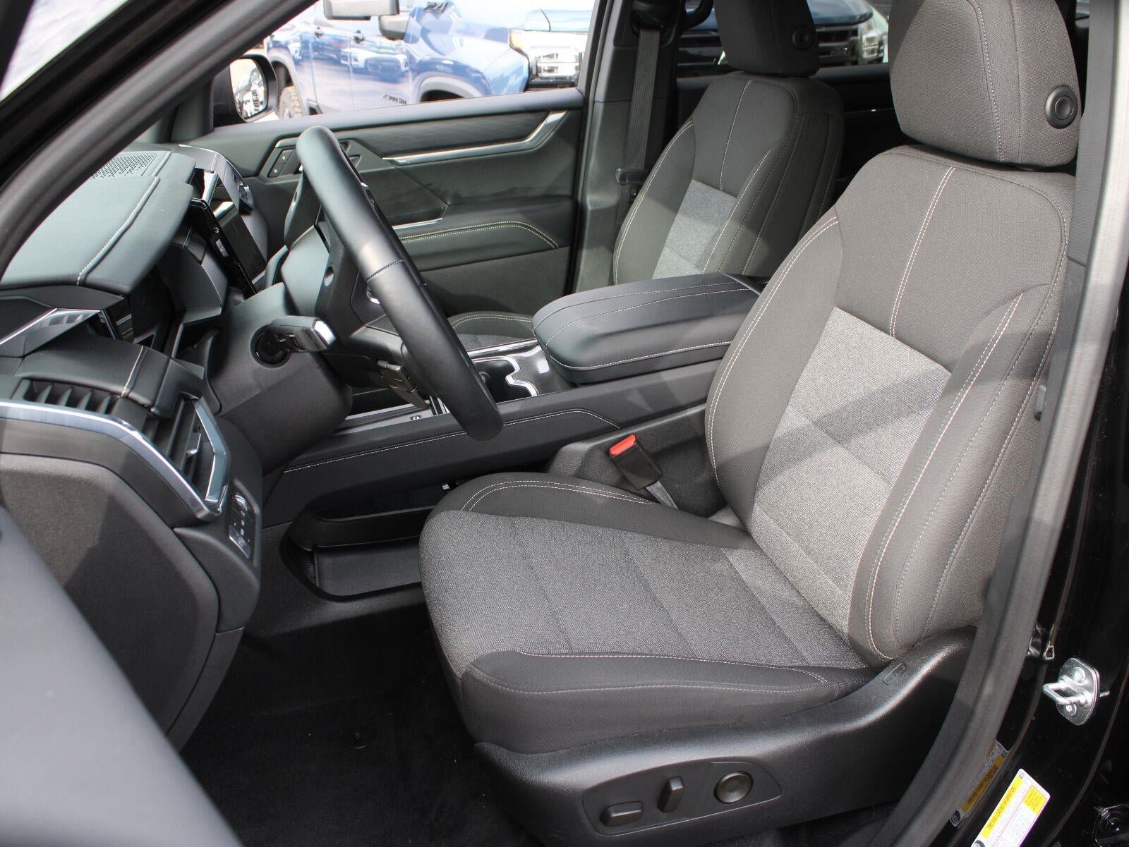 Used 2026 GMC Acadia Elevation AWD/4WD image 18