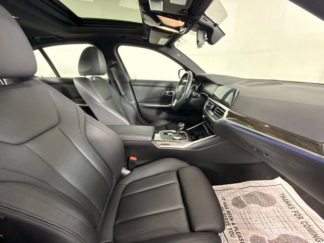 Used 2021 BMW 330i Sedan w/ Premium Package image 32