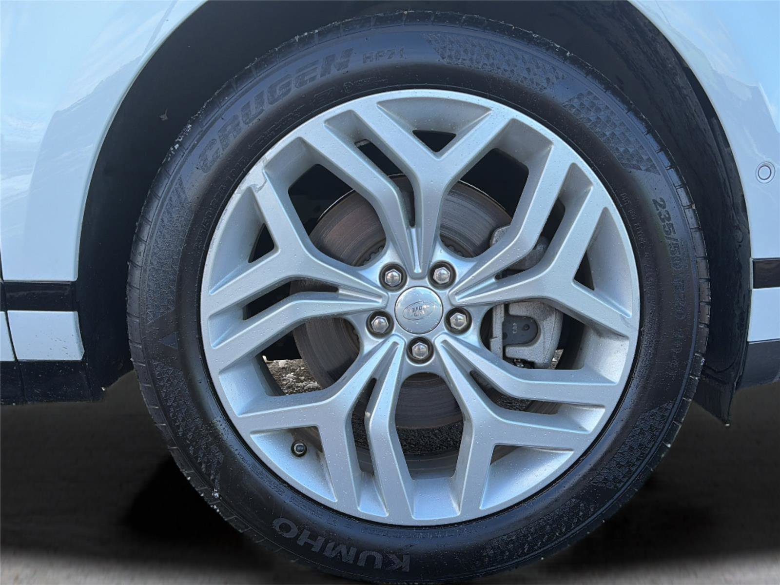 Used 2021 Land Rover Range Rover Evoque R-Dynamic S AWD/4WD image 30