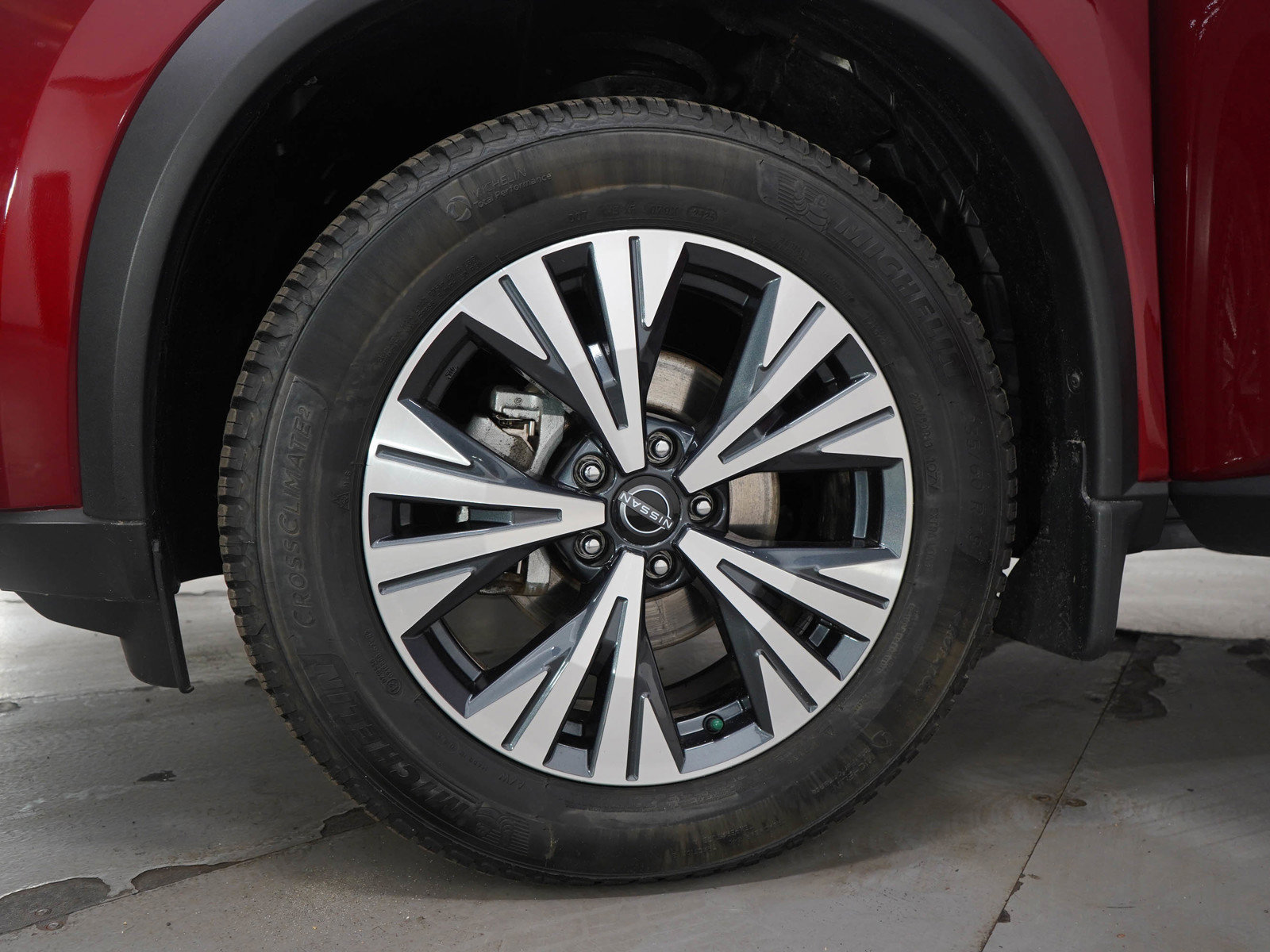 Used 2023 Nissan Rogue SV w/ SV Premium Package image 30