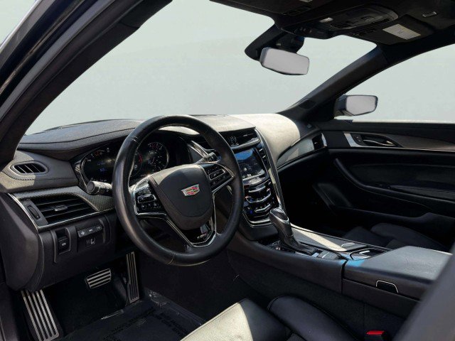 Used 2019 Cadillac CTS V w/ Luxury Package image 23