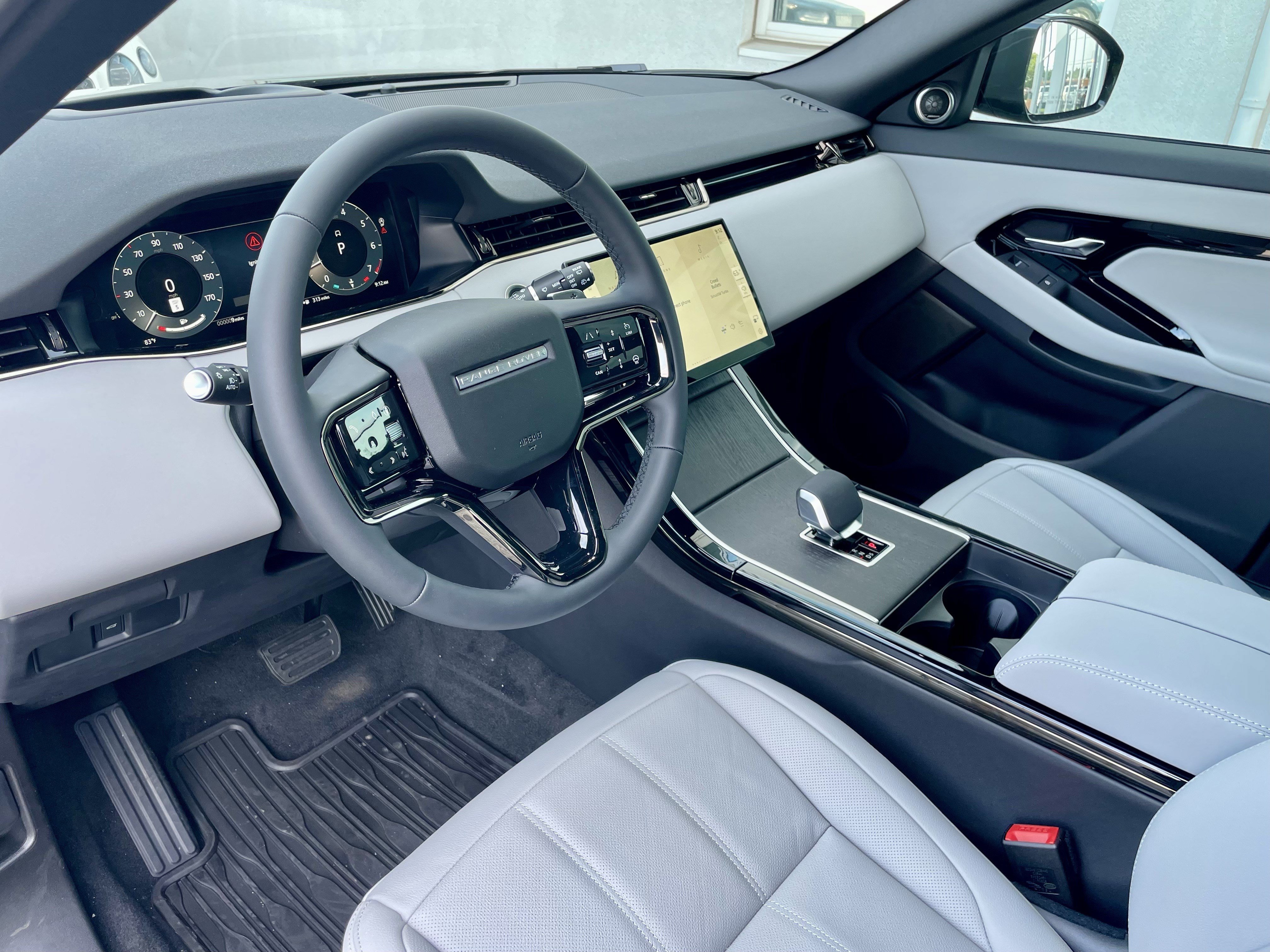 New 2026 Land Rover Range Rover Evoque S AWD/4WD image 13