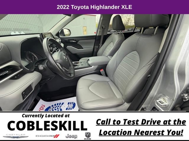 Used 2022 Toyota Highlander XLE AWD/4WD image 18