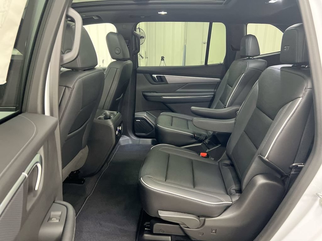 New 2026 Buick Enclave Sport Touring w/ Power Package AWD/4WD image 24