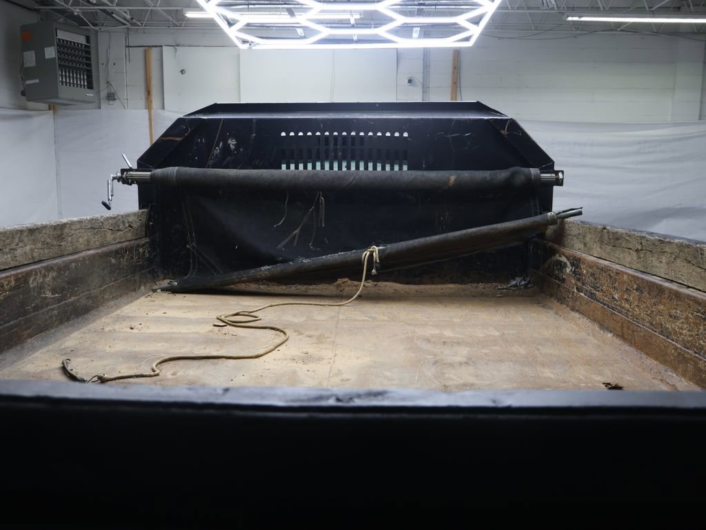 Used 2015 Ford F550 2WD Regular Cab Super Duty image 12