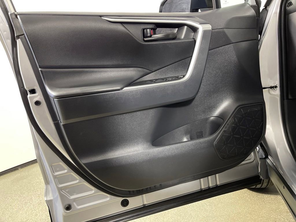 Certified 2025 Toyota RAV4 LE image 17