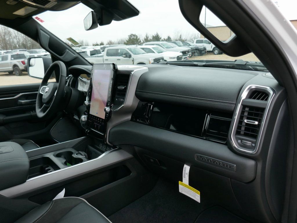 New 2026 RAM 1500 Laramie w/ Night Edition AWD/4WD image 11