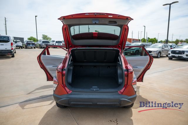 Used 2025 Hyundai Kona SEL FWD image 16