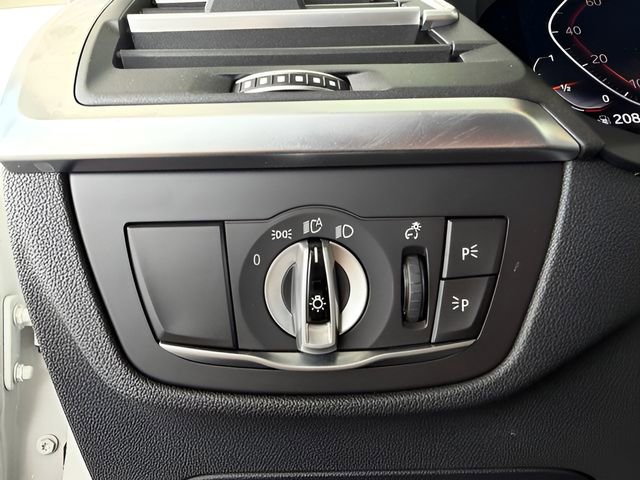 Used 2024 BMW X3 xDrive30i w/ Premium Package image 21