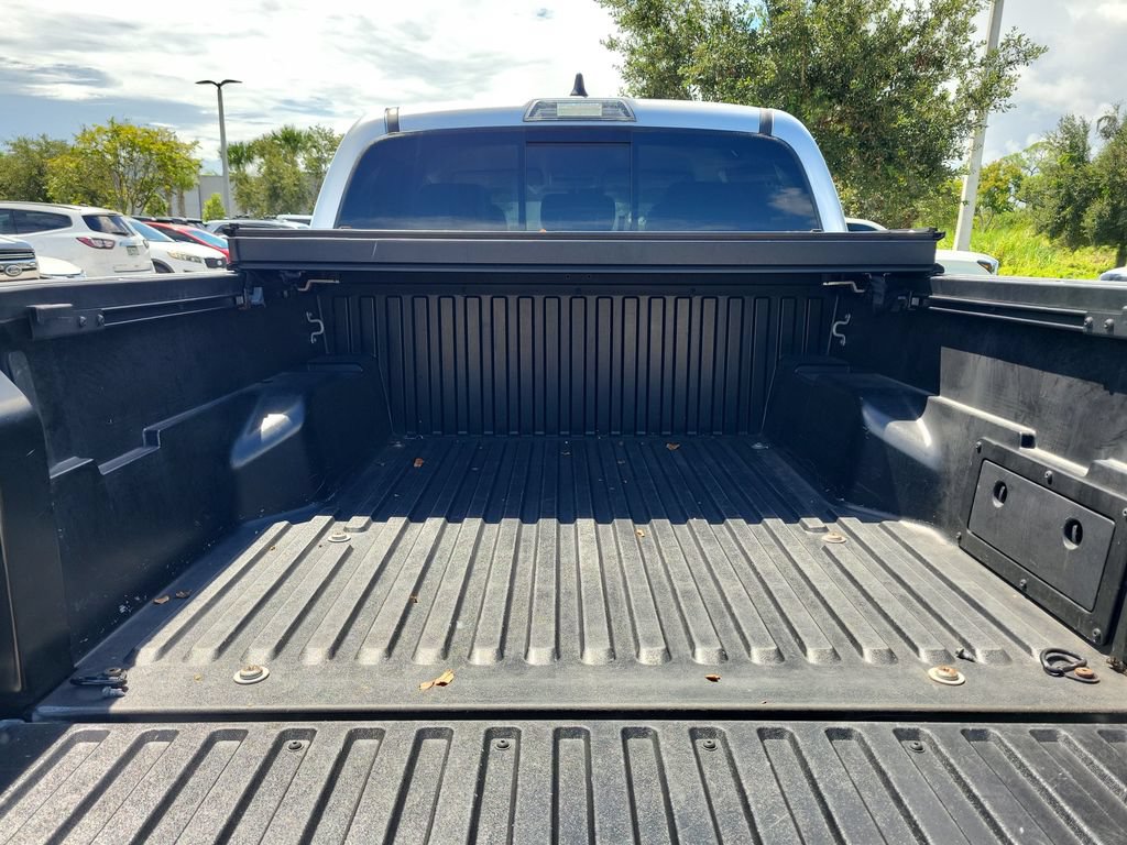 Certified 2023 Toyota Tacoma SR5 w/ Technology Package AWD/4WD image 29