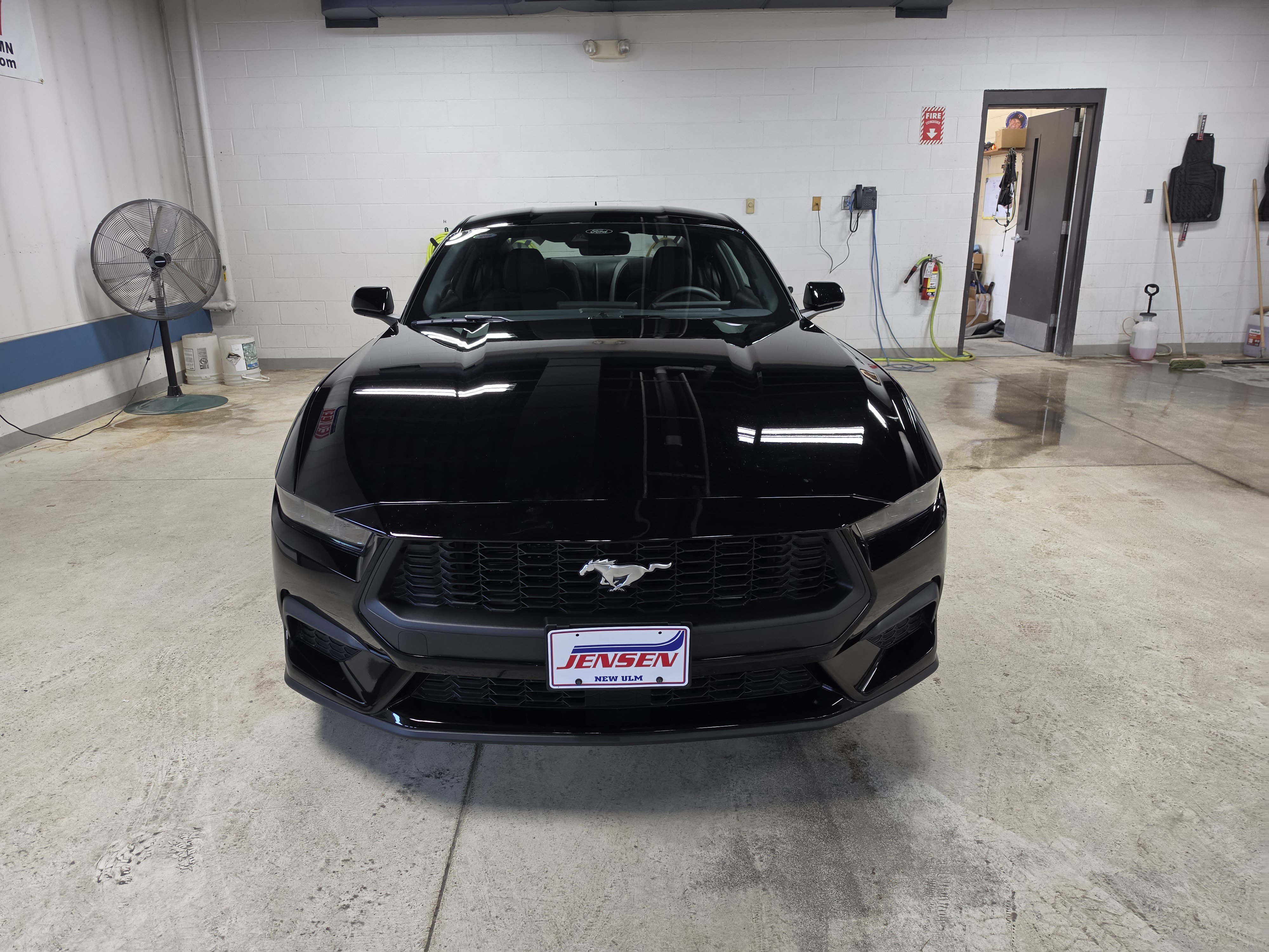 Used 2026 Ford Mustang Coupe RWD image 2