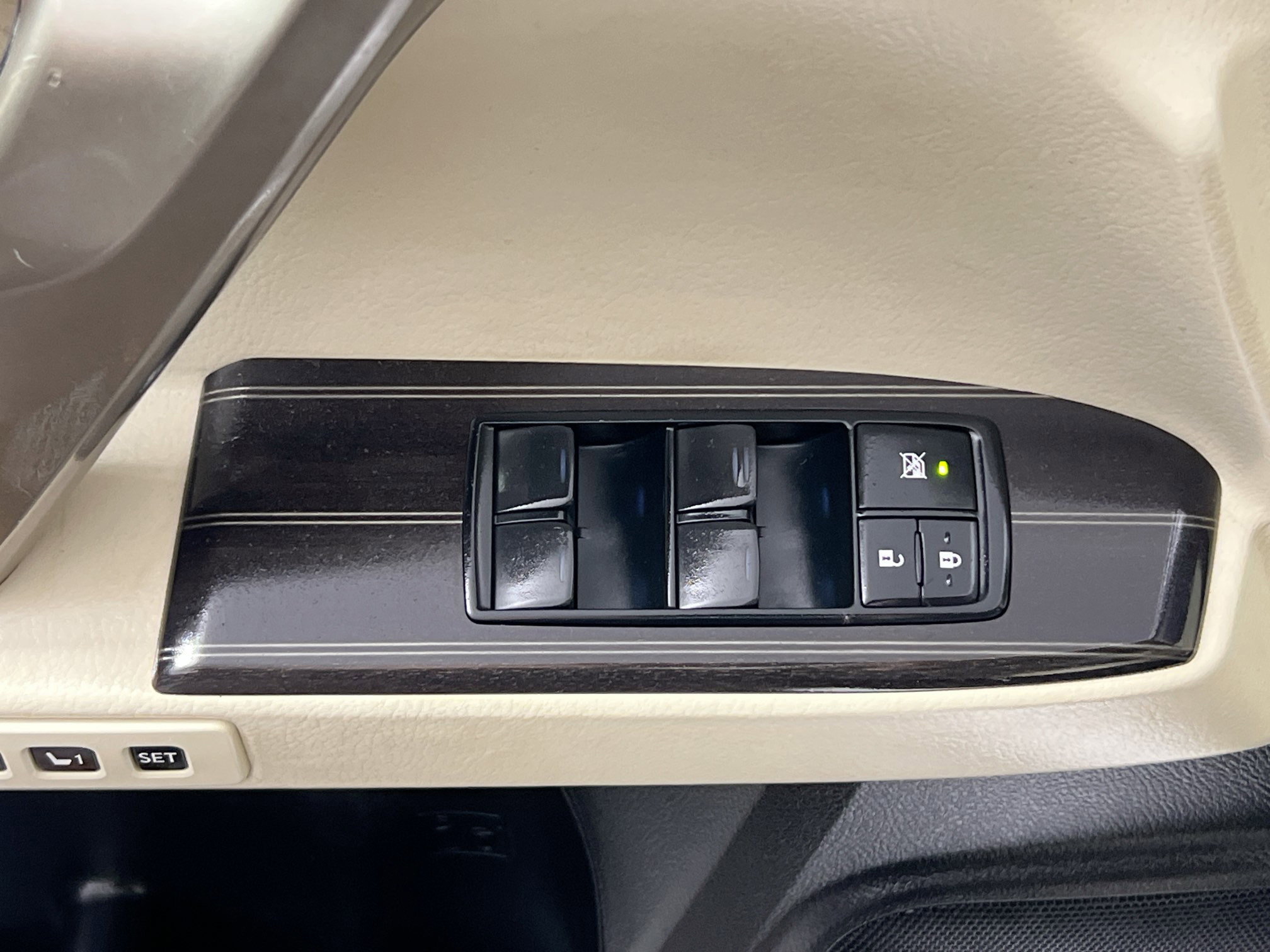 Used 2020 Lexus GX 460 Premium image 16