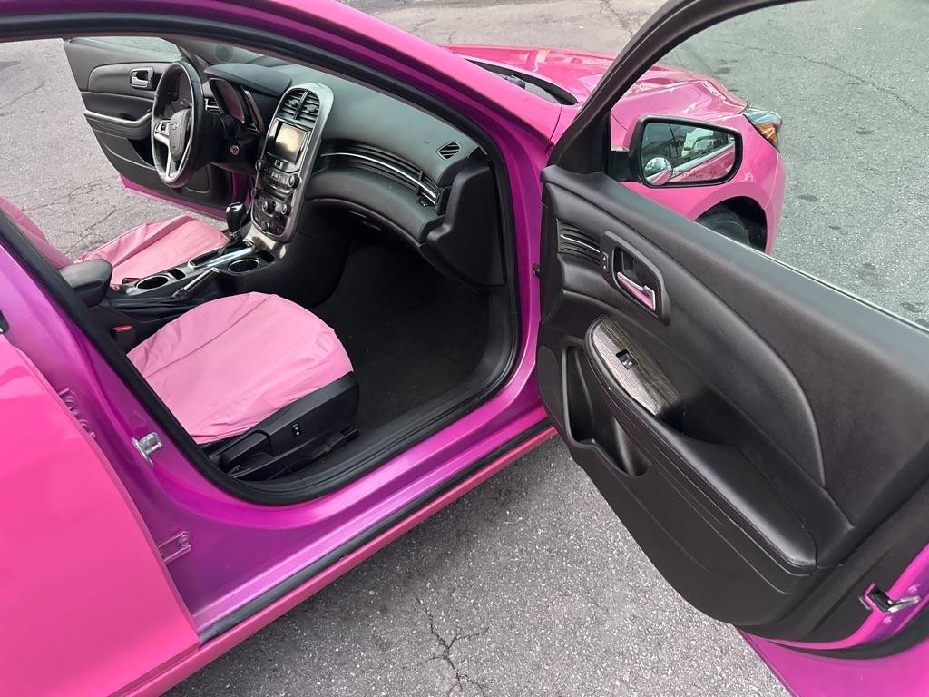 Used 2015 Chevrolet Malibu LT image 20