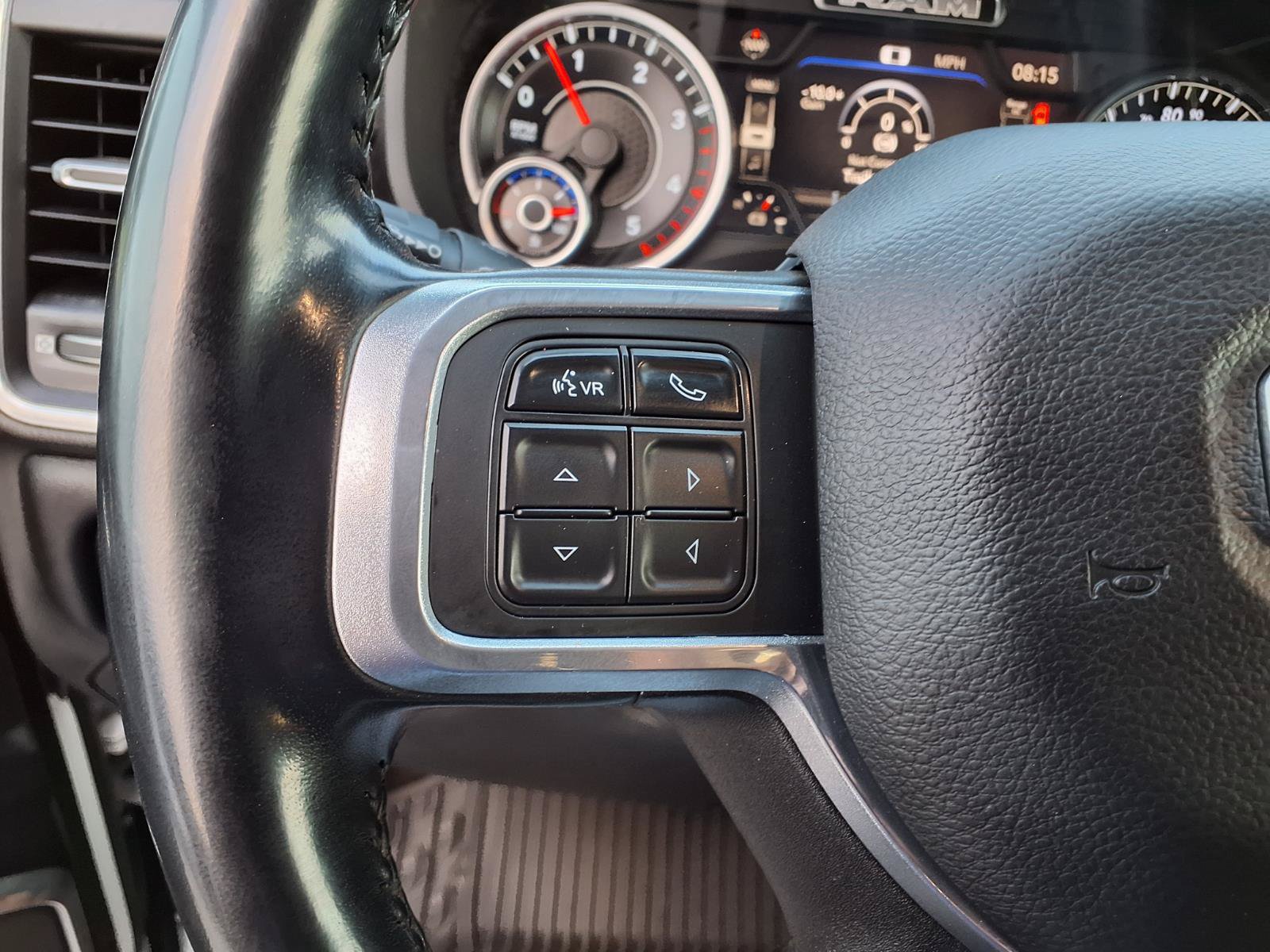 Used 2022 RAM 3500 Laramie AWD/4WD image 22