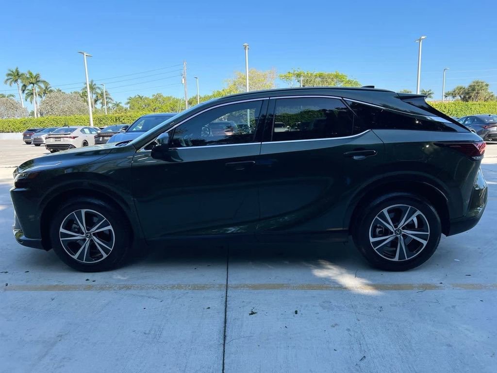 Certified 2025 Lexus RX 350 Premium w/ Accessory Package (Z1) image 4