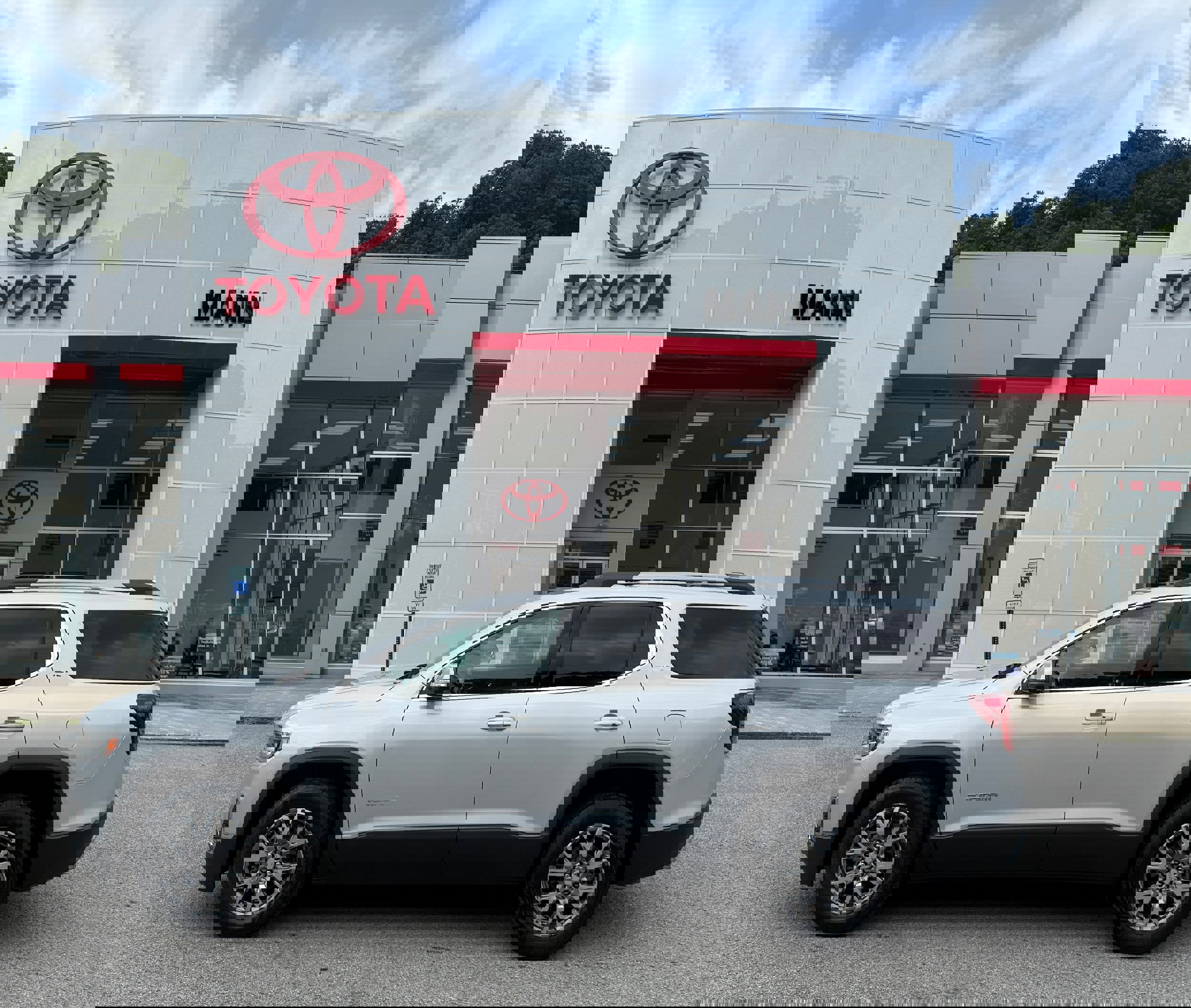 Used 2020 GMC Acadia SLT
