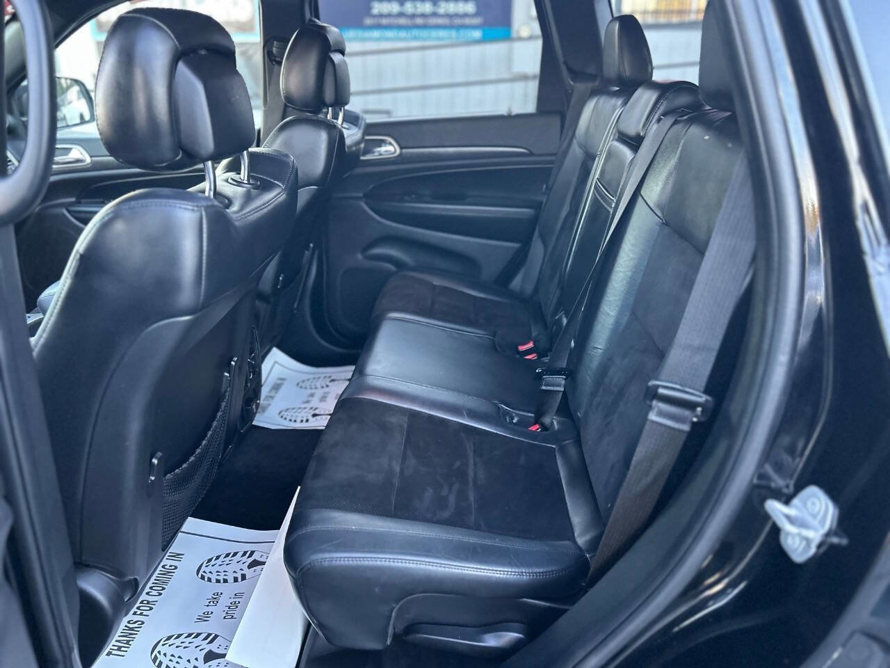 Used 2018 Jeep Grand Cherokee Altitude RWD image 16