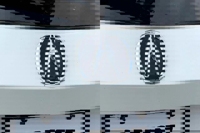 Used 2023 Acura MDX SH-AWD w/ Technology Package image 31