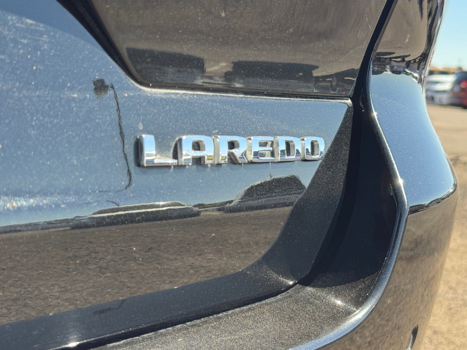 Used 2023 Jeep Grand Cherokee Laredo image 31