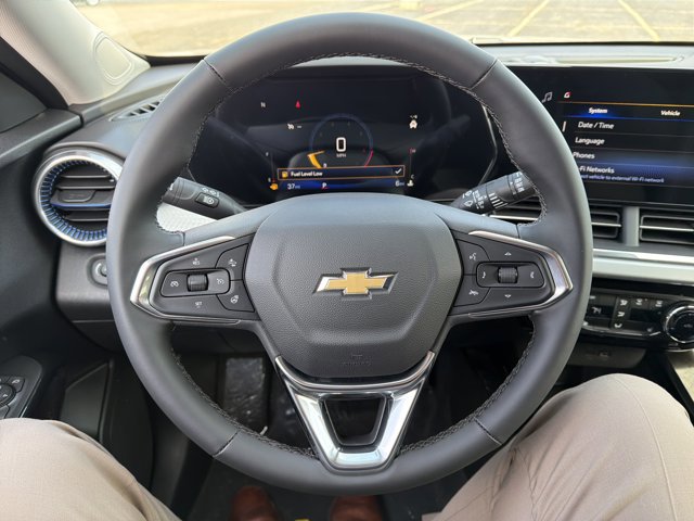 New 2026 Chevrolet Trax LT w/ LT Convenience Package image 13