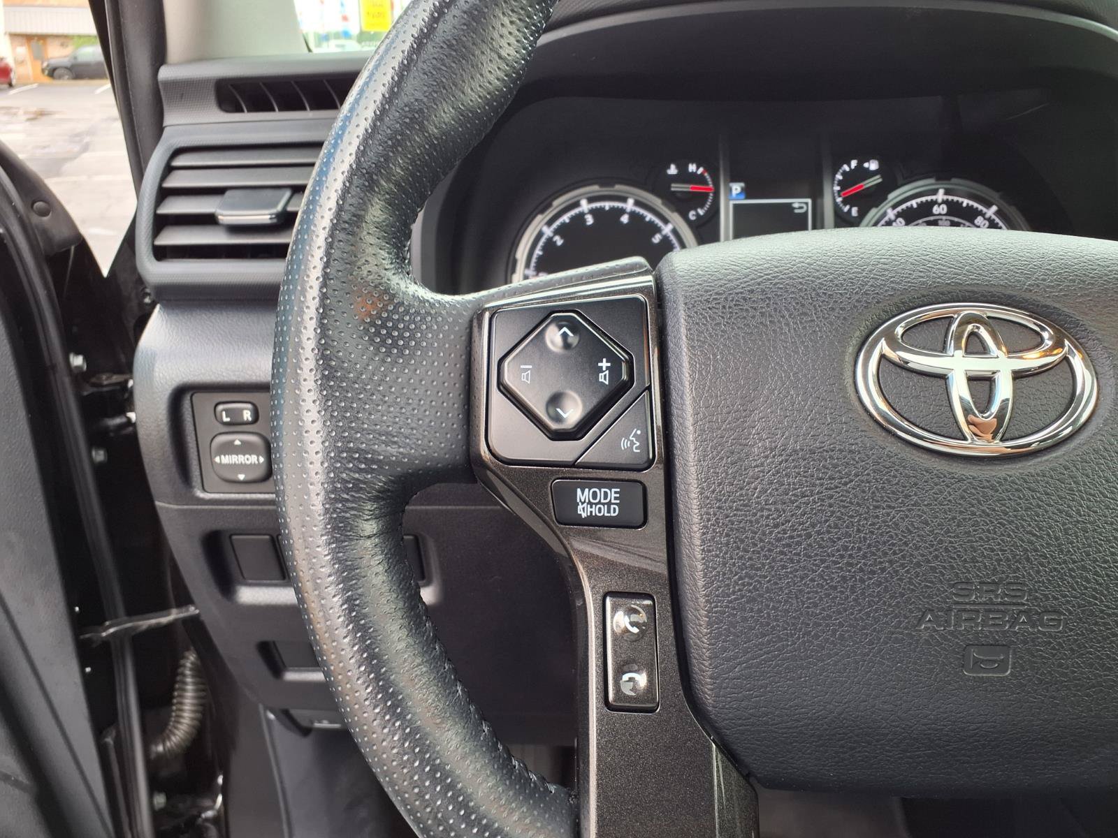 Used 2024 Toyota 4Runner TRD Off-Road Premium w/ Moonroof Package AWD/4WD image 15