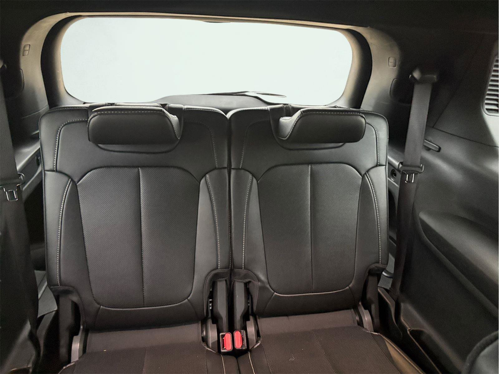 Used 2024 Jeep Grand Cherokee L Limited w/ Luxury Tech Group II image 19