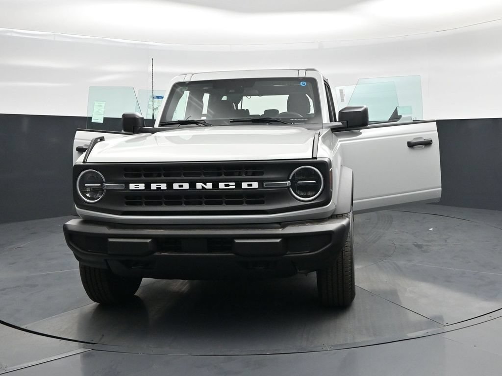 New 2026 Ford Bronco 4-Door AWD/4WD image 24