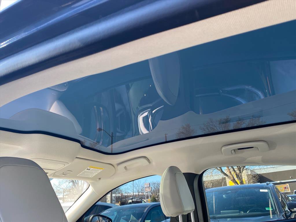 Used 2023 Ford Mustang Mach-E Premium image 21