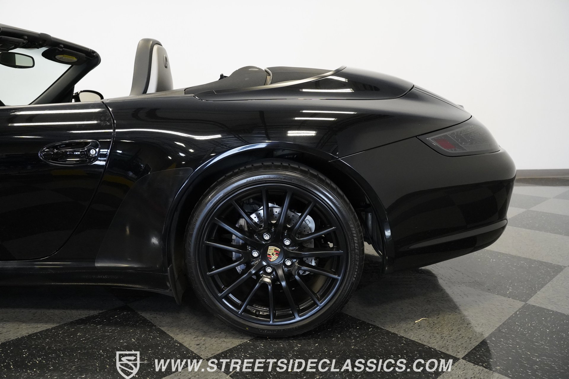 Used 2005 Porsche 911 Carrera image 26