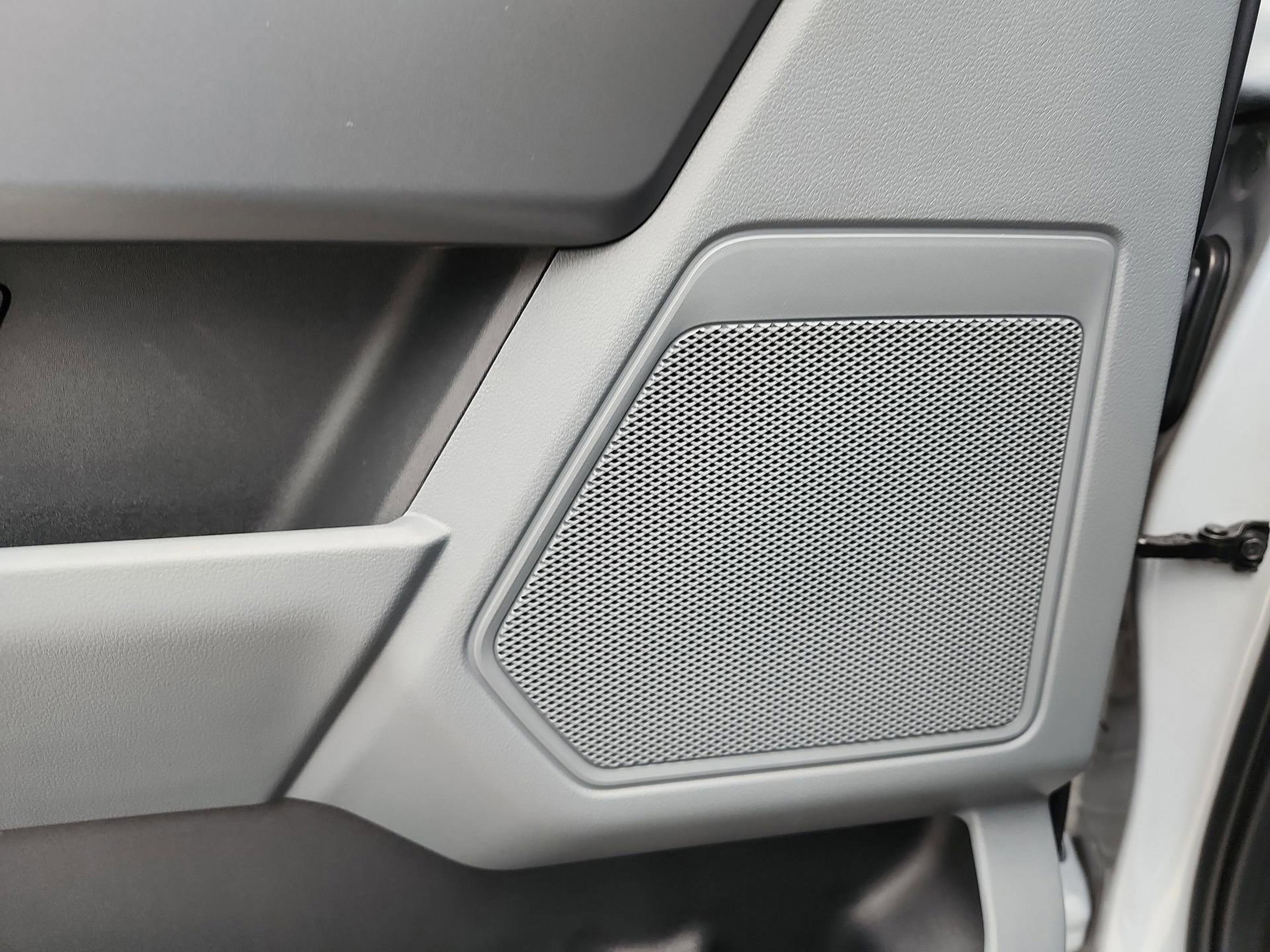 New 2025 Ford F150 Lightning XLT image 20