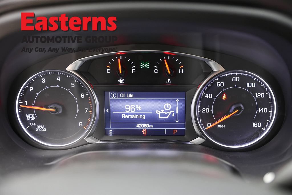 Used 2023 GMC Acadia SLE FWD image 17
