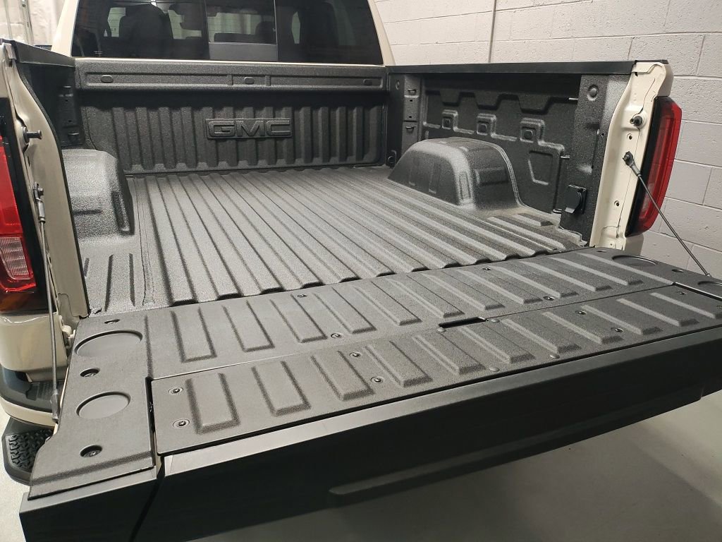 New 2026 GMC Sierra 1500 AT4 w/ AT4 Premium Package image 21
