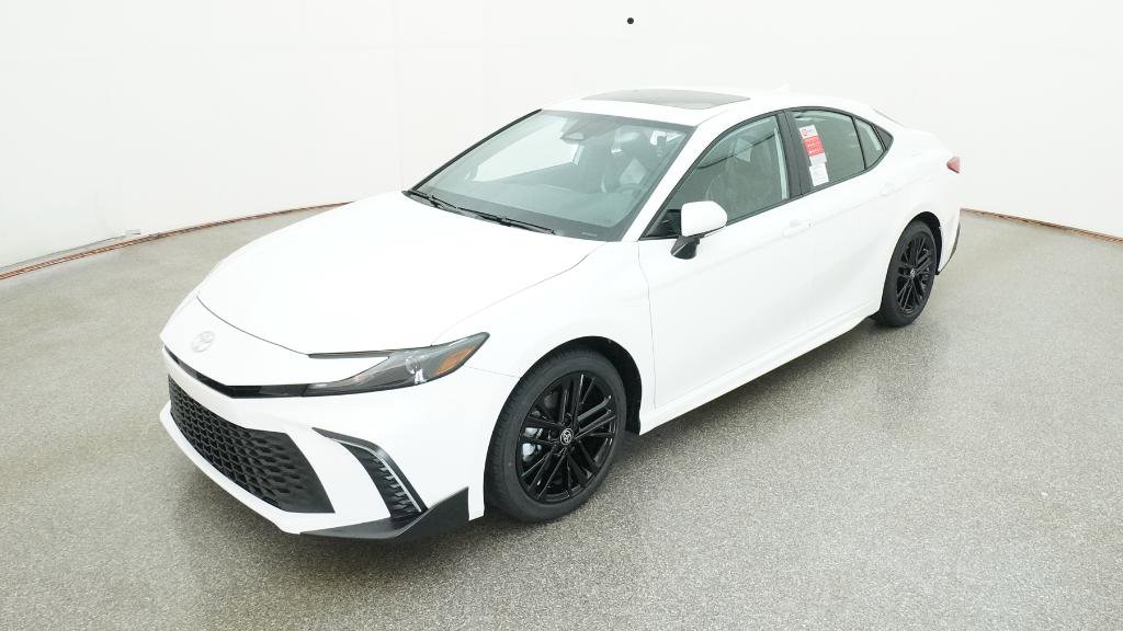 New 2026 Toyota Camry SE image 1