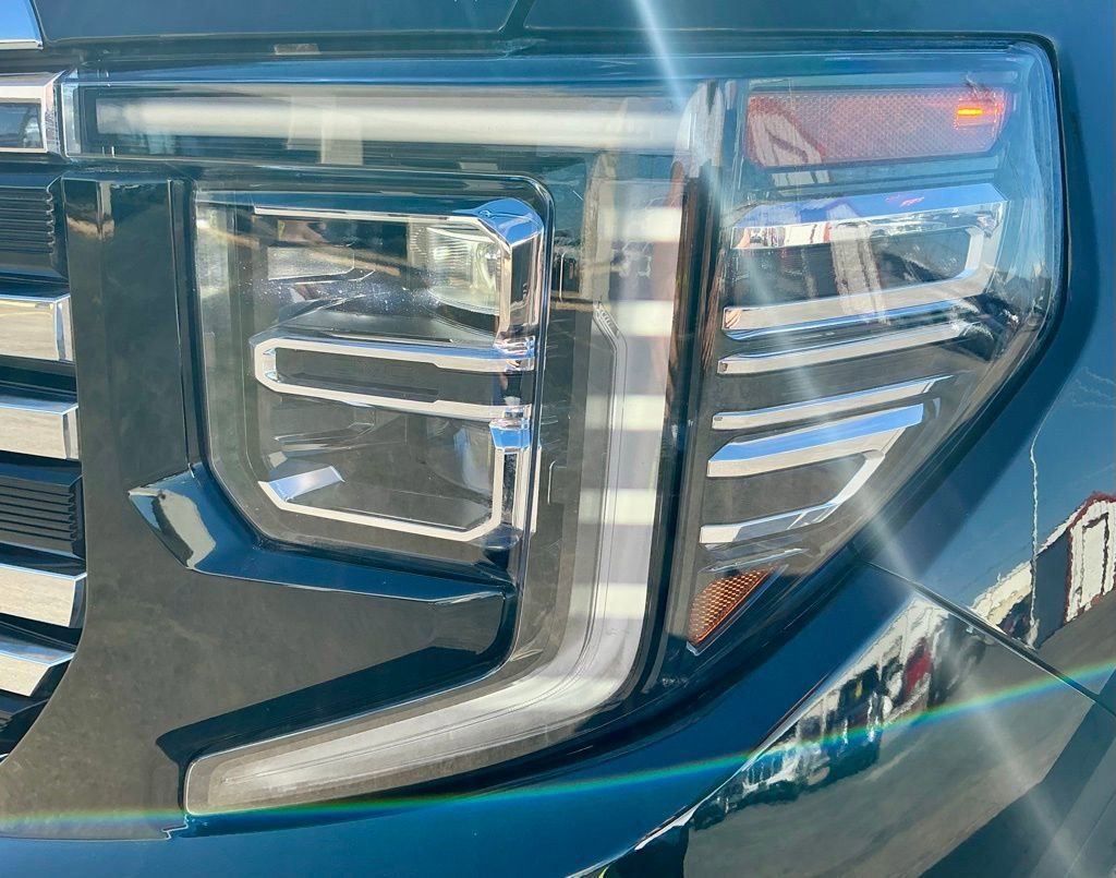 Used 2022 GMC Sierra 1500 SLT image 10