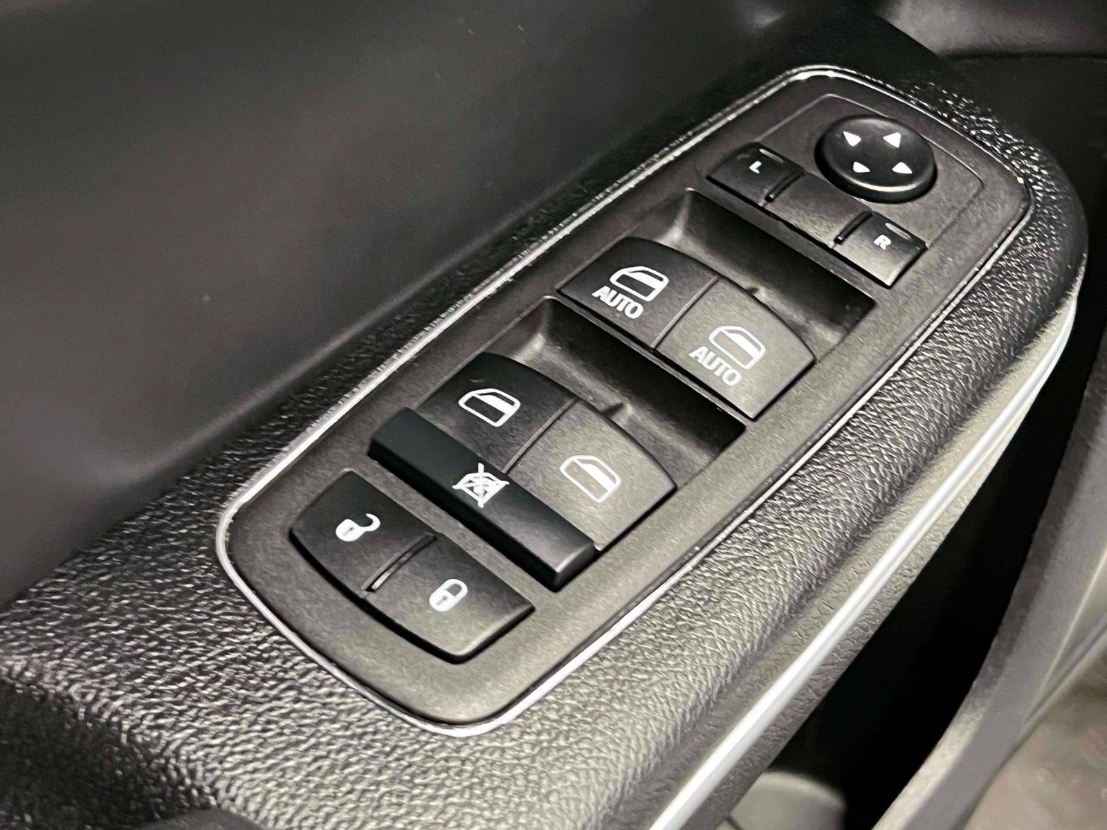 Used 2023 Chrysler 300 S w/ Safetytec Plus Group RWD image 16