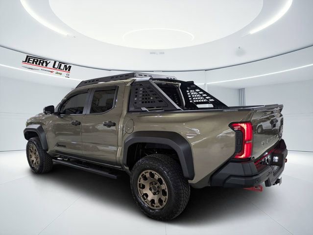Used 2025 Toyota Tacoma 4x4 Double Cab Hybrid image 5