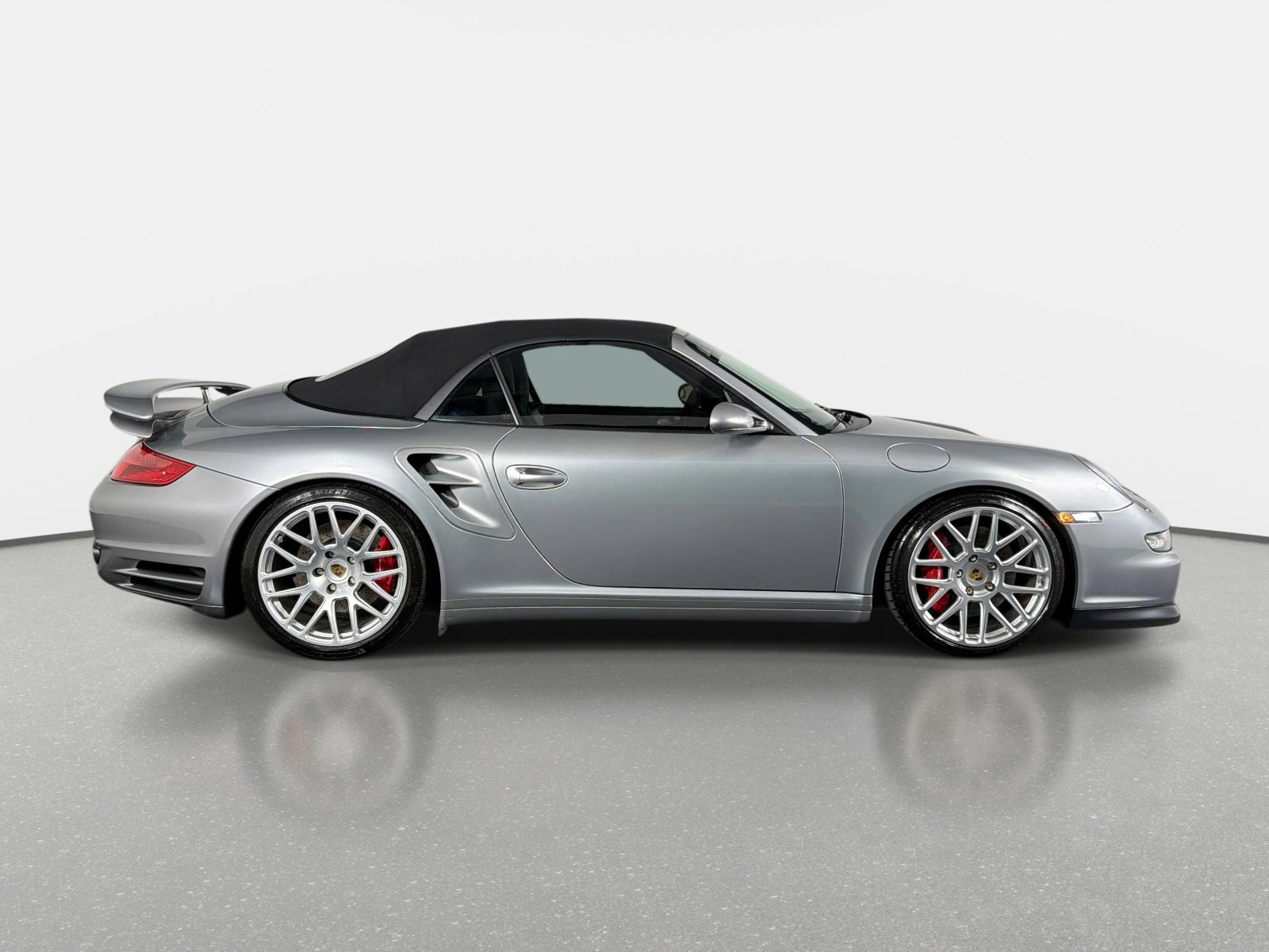 Used 2008 Porsche 911 Turbo AWD/4WD image 2