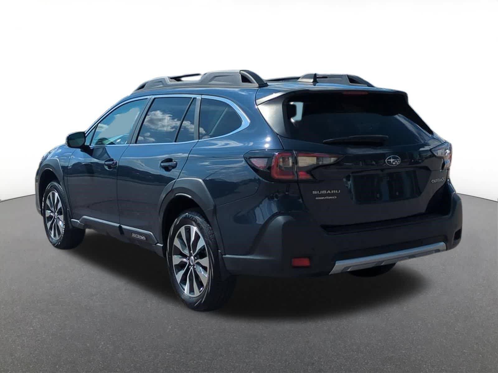 Certified 2024 Subaru Outback Limited AWD/4WD image 4