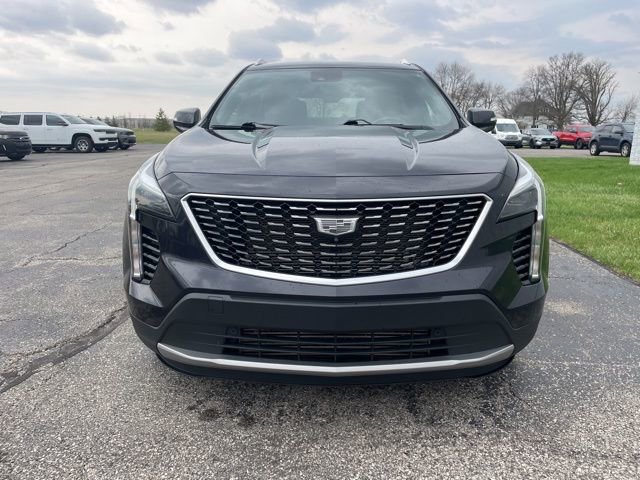 Used 2022 Cadillac XT4 Premium Luxury w/ Enhanced Visibility Package AWD/4WD image 7