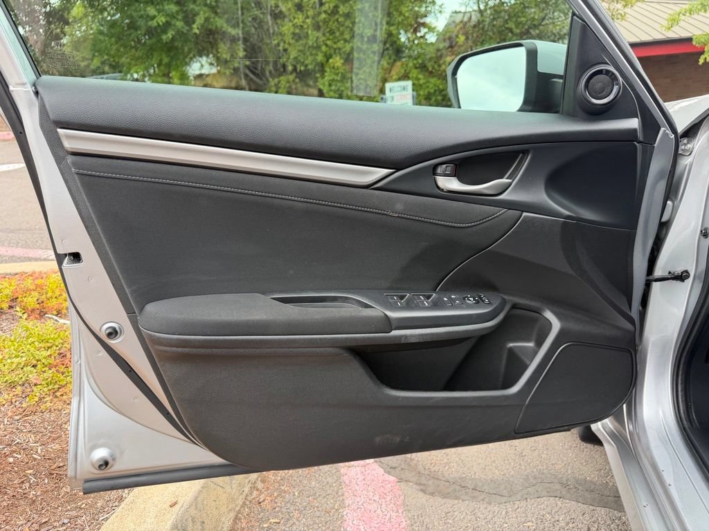 Used 2018 Honda Civic EX image 11
