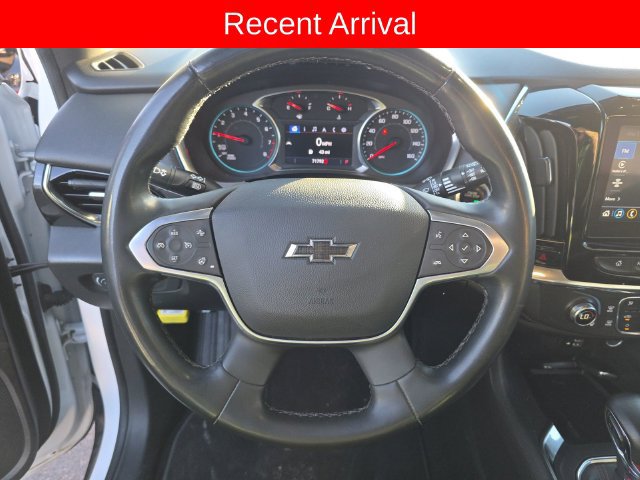 Used 2023 Chevrolet Traverse RS FWD image 8