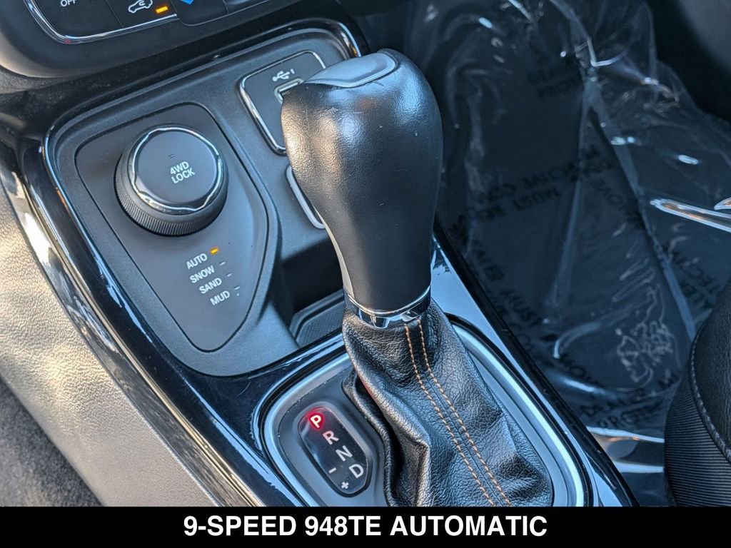 Used 2020 Jeep Compass Limited AWD/4WD image 7